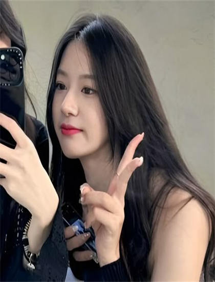 黑色电影深度解析：养育者 第二季的人物塑造与情感表达 ——黑色电影的专业鉴赏